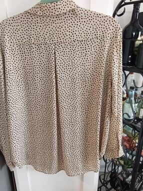 Pleione Beige Button-Down Shirt with Black Polka Dots